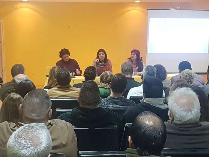 Momento de la reunión de esta semana en Jinámar (Foto TA)