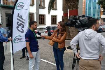Protesta de policías locales para exigir el anticipo de la edad de jubilación (Foto TA)