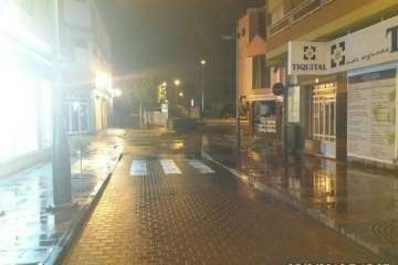 Limpieza de Los Llanos de Telde tras el evento por el cambio de hora (Foto TA)