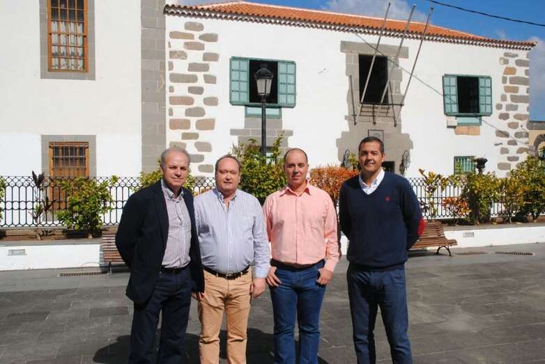 Miembros de Ciudadanos Telde (Foto TA)