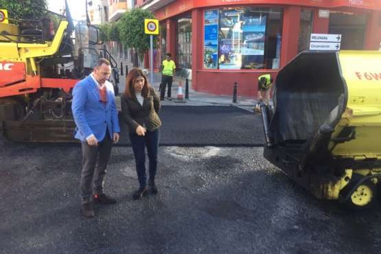 Asfaltado en el entorno del parque Franchy y Roca y Doctor Melián (Foto TA)