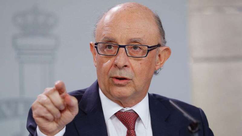 El ministro de Hacienda del Gobierno de España (Foto TA)