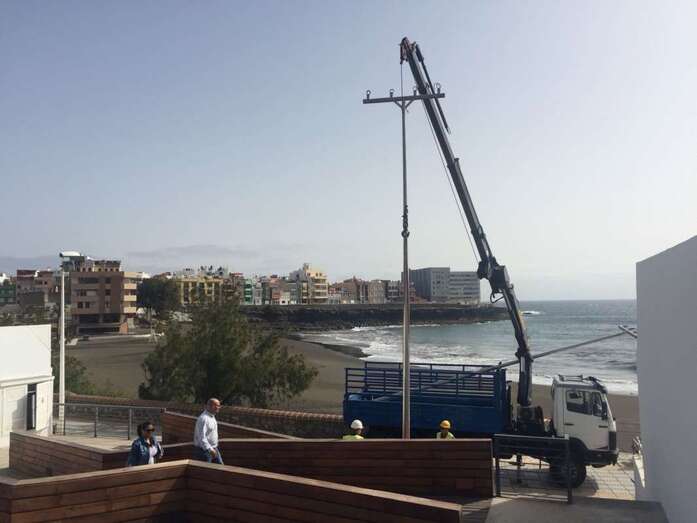 Las nuevas torretas se instalaron este mismo miércoles (Foto TA)