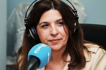 La alcaldesa de Telde, en los estudios de Radio ECCA (Foto TA)