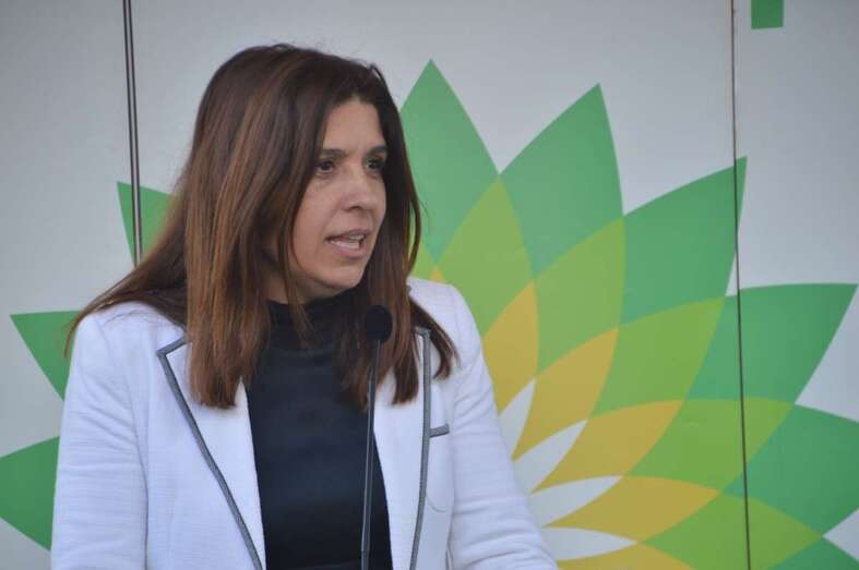 La alcaldesa hizo público el anuncio del Consultivo durante la visita a las instalaciones de BP La Garita (Foto TA)