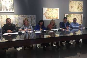  Socialistas de Telde con Fernández de la Vega (Foto TA)