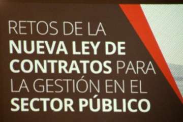 El PSOE acerca a Telde los retos de la nueva Ley de Contratos en el sector público (Foto Jesús Ruiz Mesa)