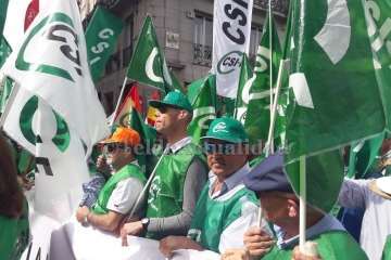 Telde apoya en Madrid la jubilación anticipada de los policías locales (Foto TA)