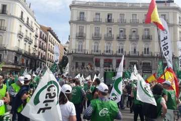 Telde apoya en Madrid la jubilación anticipada de los policías locales (Foto TA)