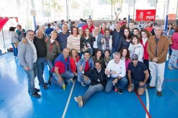 El PSOE de Telde, en el Día de la Rosa (Foto TA y Acfi Press)