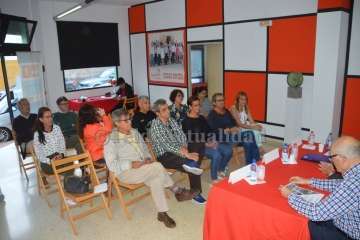 Presentación del libro de Antonio Aguado en la sede socialista de Telde (Foto TA)