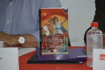 Presentación del libro de Antonio Aguado en la sede socialista de Telde (Foto TA)