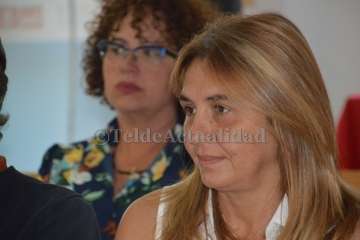 Presentación del libro de Antonio Aguado en la sede socialista de Telde (Foto TA)