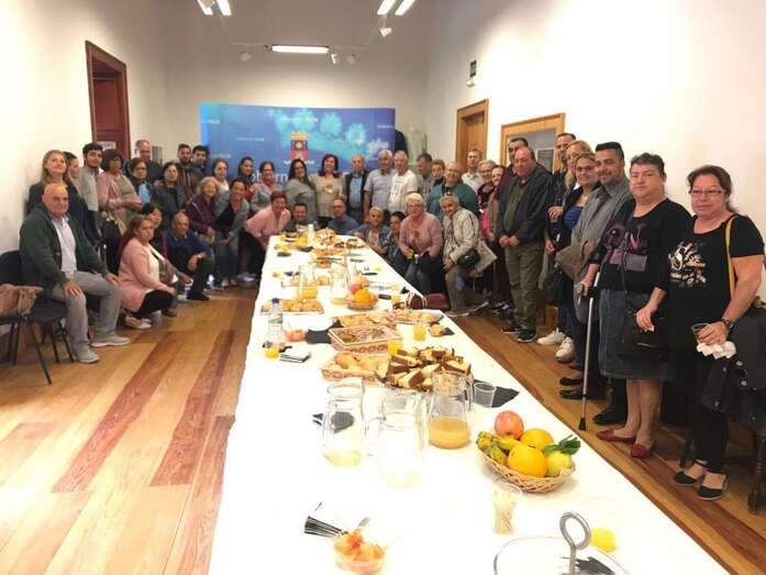 El encuentro finalizó con un desayuno (Foto TA)