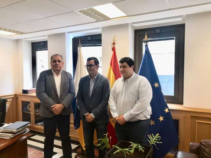 Martel, Rodríguez y García, este martes en la sede de Presidencia del Gobierno canario (Foto TA).