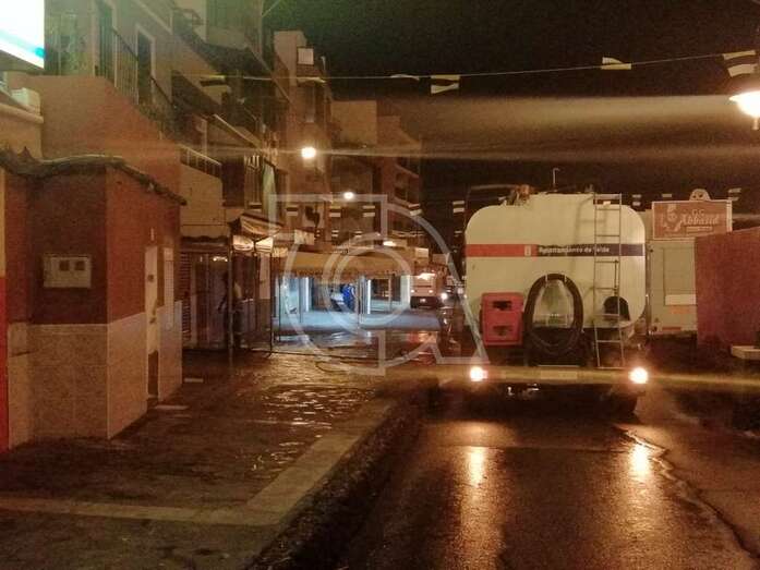 El dispositivo de limpieza comenzó a las 5 de la mañana (Foto TA)