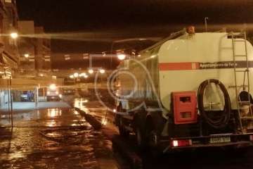 Los fuegos dejan 7 toneladas de basura y éxito de la operación salida en Melenara (Foto TA)