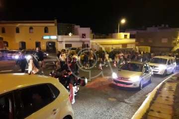 Los fuegos dejan 7 toneladas de basura y éxito de la operación salida en Melenara (Foto TA)