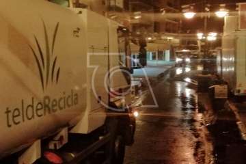 Los fuegos dejan 7 toneladas de basura y éxito de la operación salida en Melenara (Foto TA)