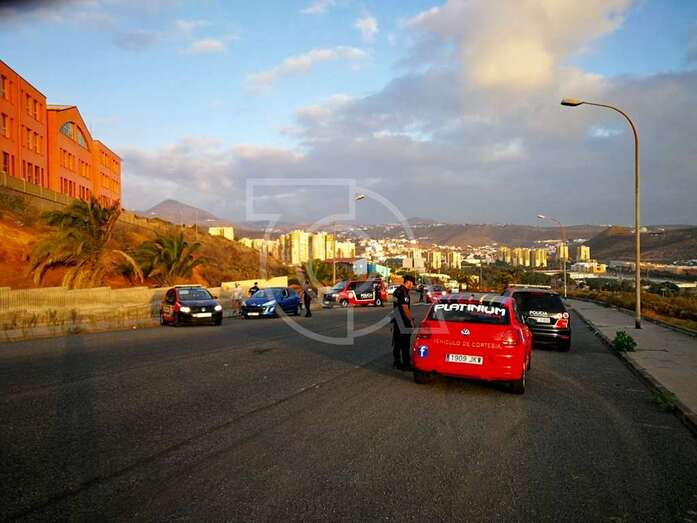 Imagen de uno de los controles establecidos este martes por la Policía Canaria (Foto TA)