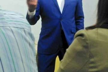 Charla en Telde de Román Rodríguez sobre las reformas del REF y del Estatuto de Autonomía (Foto Antonio Alí y TA)