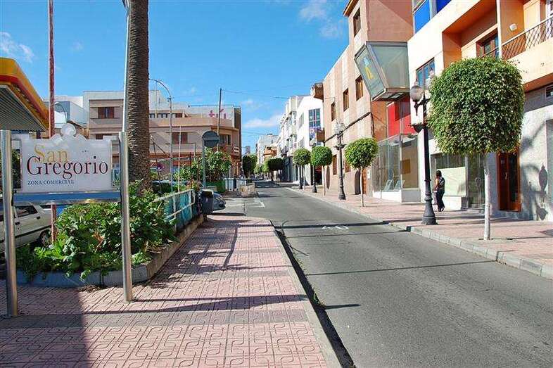 Sector comercial de Los Llanos de Telde (Foto TA)