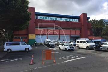 Cierra el Mercado de Telde por riesgo eléctrico entre el llanto y la impotencia de sus puesteros (Foto TA)