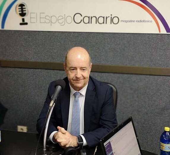 El consejero Pedro Ortega, este miércoles en los estudios de El Espejo Canario (Foto @ElEspejoCanario)