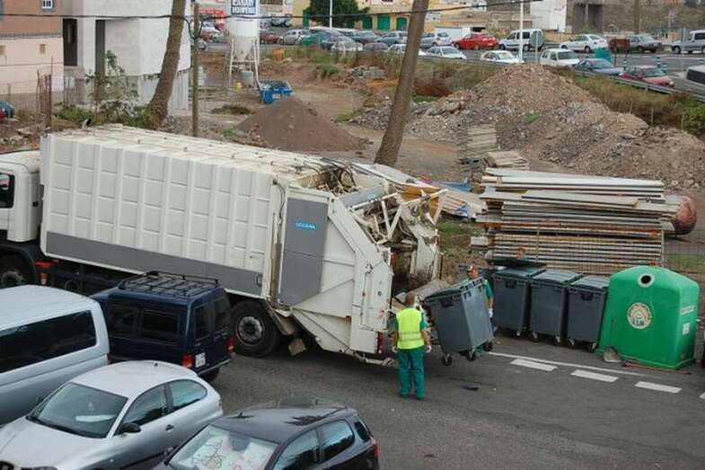Servicio de recogida de basura en Telde (Foto TA)