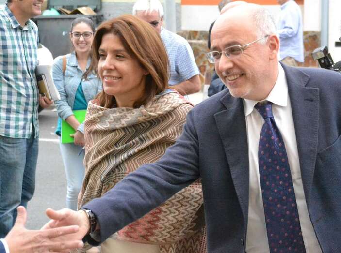La alcaldesa Carmen Hernández y el presidente insular Antonio Morales, en una imagen de archivo (Foto TA)