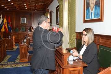 Sesión plenaria ordinaria de diciembre de 2018 en el Ayuntamiento de Telde (Foto Francisco Javier Santana y TA)