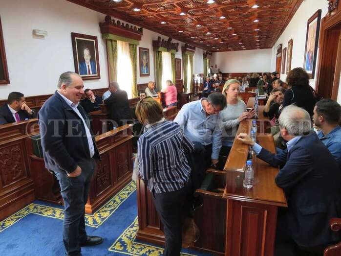 Imagen de la sesión extraordinaria de este lunes (Foto TA)