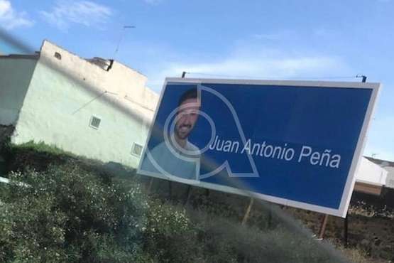Valla con la promoción del candidato a la Alcaldía de Telde por Ciuca (Foto TA)