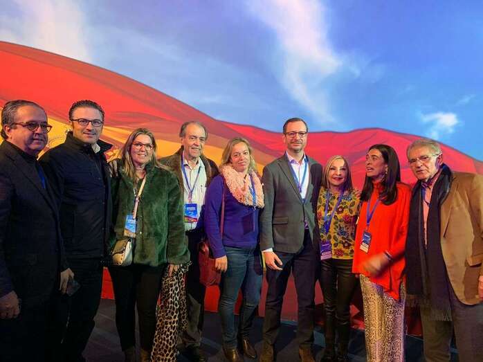 Miembros del PP de Telde y de Canarias, en la convención nacional (Foto TA)