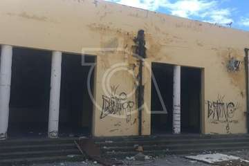  La subdelegada del Gobierno palpa la situación del mercadillo dominical de Jinámar (Foto TA)