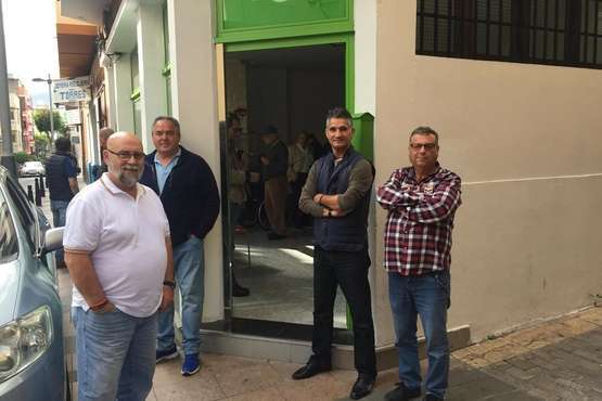 La supuesta protesta antifascista en Telde se queda sin voz (Foto TA)