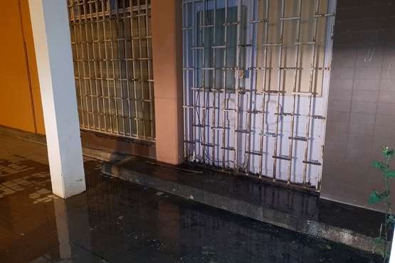 Vertido de agua en Las Remudas (Foto TA)