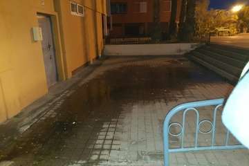 Vertido de agua en Las Remudas (Foto TA)