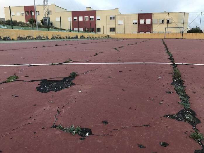 Imagen del estado que presenta la cancha de Las Medianías (Foto TA)