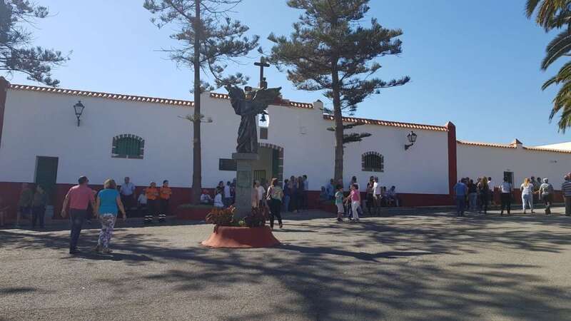 Exterior del Cementerio de San Gregorio (Foto TA)