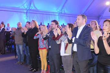 El PP hace 'leyenda' del partido al militante teldense Antonio Guedes (Foto TA y Acfi Press)