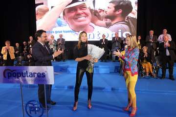 El PP hace 'leyenda' del partido al militante teldense Antonio Guedes (Foto TA y Acfi Press)