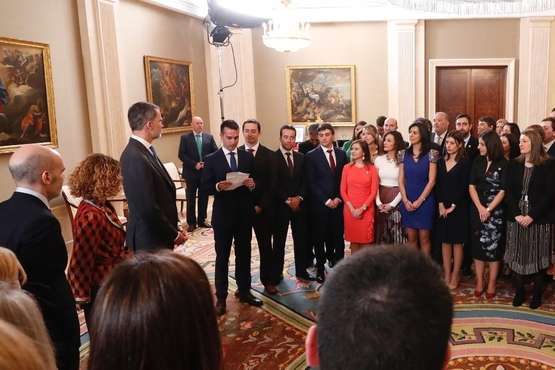 Teresa Reyes, secretaria general de la Junta de Gobierno de Telde, en una audiencia de Felipe VI (Foto TA)