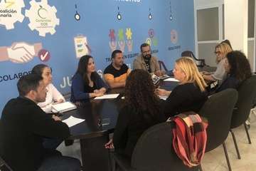 Reunión del candidato de Juntos por Telde a la Alcaldía con representantes de la ZCA de Los Llanos (Foto TA)