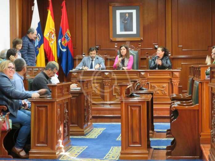 Momento del sorteo en el Pleno extraordinario de este lunes (Foto TA)