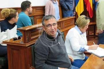 Sesión extraordinaria del Pleno del Ayuntamiento para el sorteo de las mesas electorales (Foto TA)