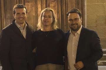 Pablo Casado cena en Telde con dirigentes y candidatos del PP canario (Foto TA)