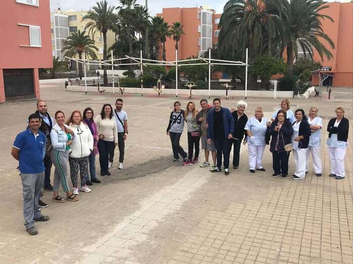 Imagen de la visita de Juntos por Telde a Las Remudas (Foto TA)