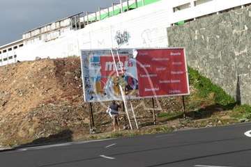 El PSOE de Telde retira la valla denunciada ante la Junta Electoral (Foto TA)