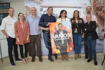 Ciudadanos de Telde mantuvo esta mañana un desayuno informativo con medios locales para dar a conocer a su candidato (Foto TA)